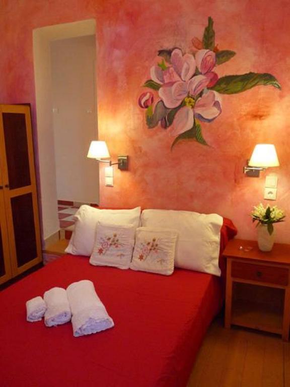 Mairi Lina Studios Kala Nera Room photo